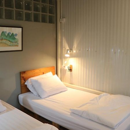 Nesuto Hostel Ramkamhaeng 52 Банкок Екстериор снимка