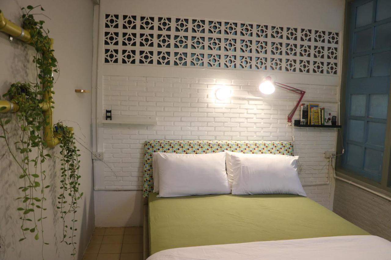 Nesuto Hostel Ramkamhaeng 52 Банкок Екстериор снимка