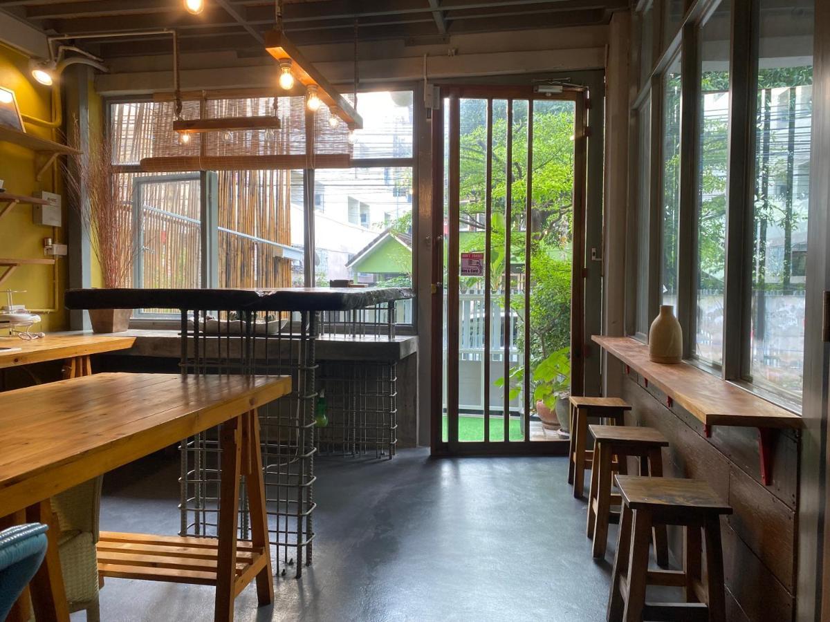 Nesuto Hostel Ramkamhaeng 52 Банкок Екстериор снимка