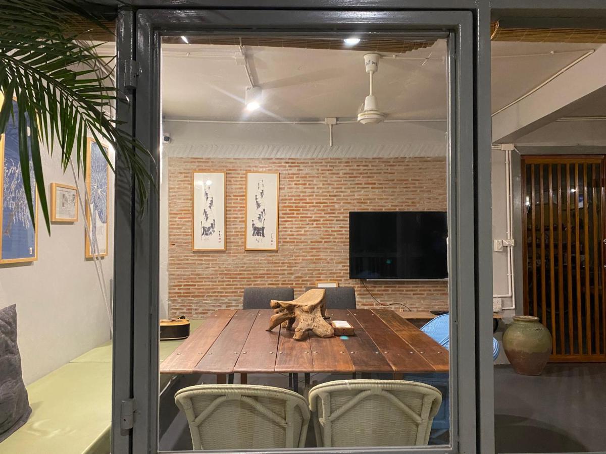 Nesuto Hostel Ramkamhaeng 52 Банкок Екстериор снимка